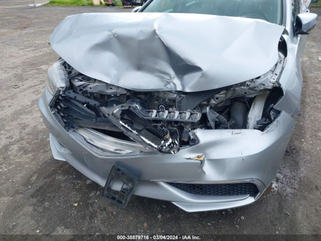 Photo 5 VIN: 19UUB1F37JA001081 - ACURA TLX 