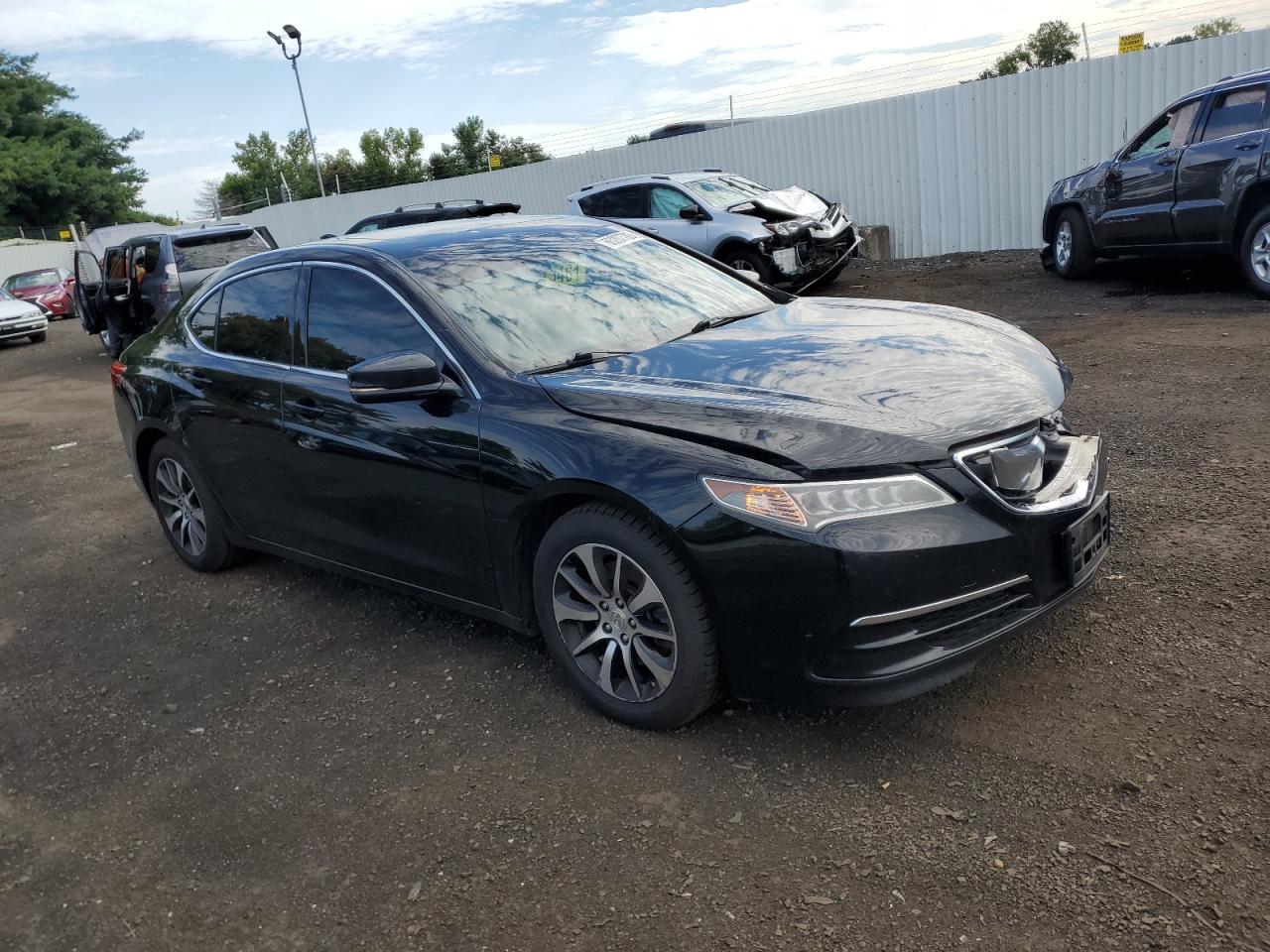 Photo 3 VIN: 19UUB1F39HA000685 - ACURA TLX 