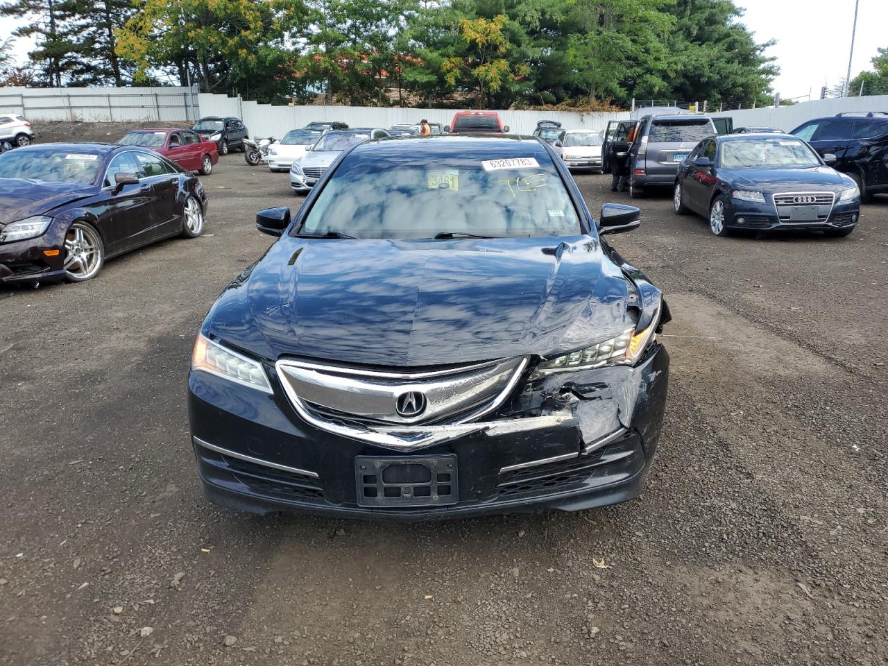 Photo 4 VIN: 19UUB1F39HA000685 - ACURA TLX 