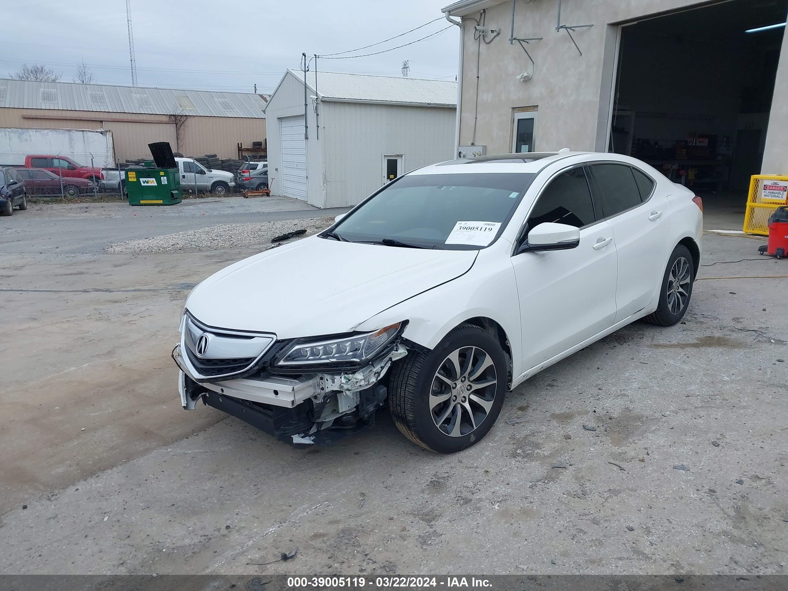 Photo 1 VIN: 19UUB1F3XFA011983 - ACURA TLX 