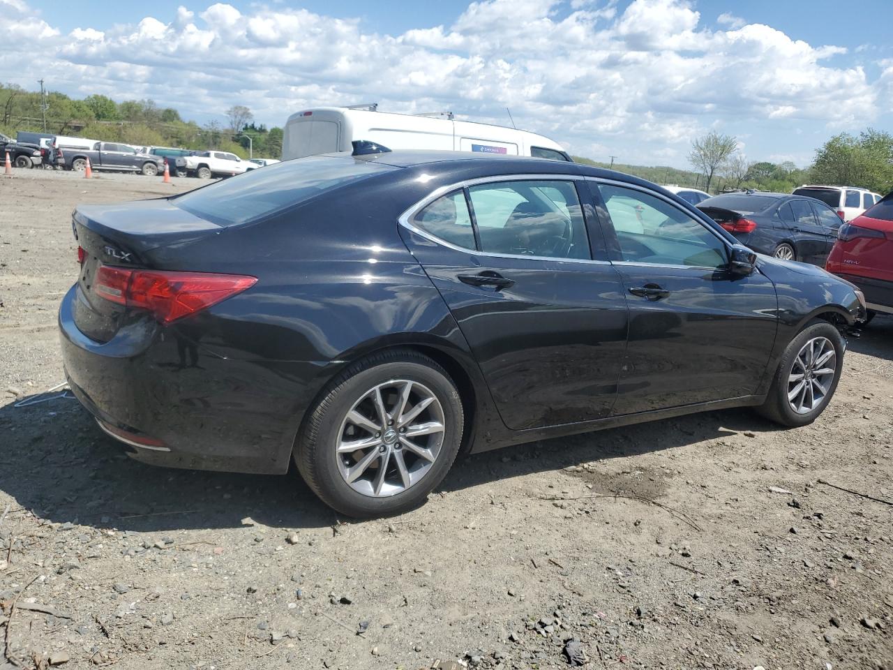 Photo 2 VIN: 19UUB1F3XJA003732 - ACURA TLX 