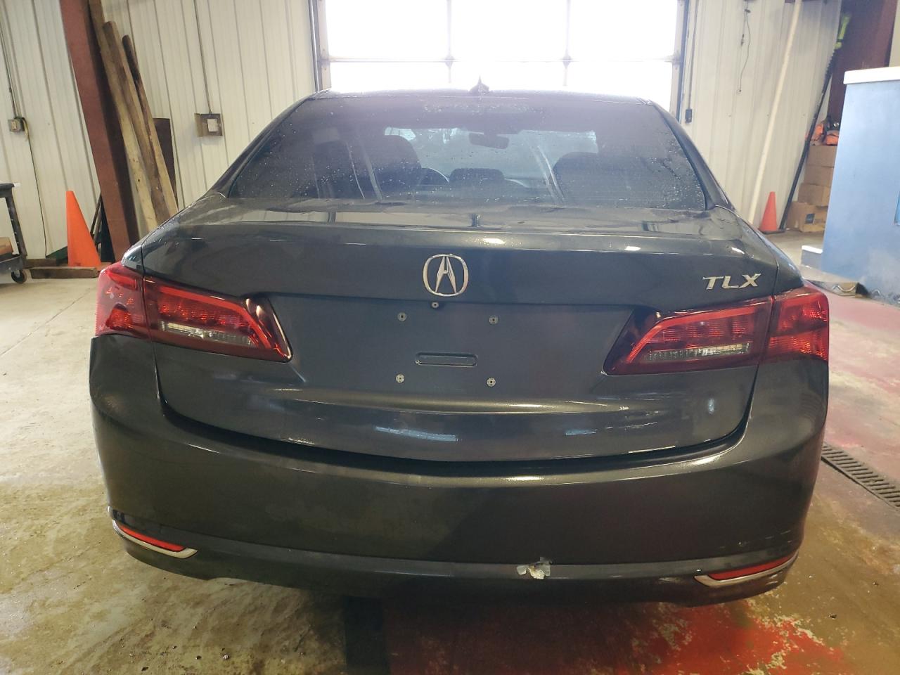 Photo 5 VIN: 19UUB1F50FA011377 - ACURA TLX 