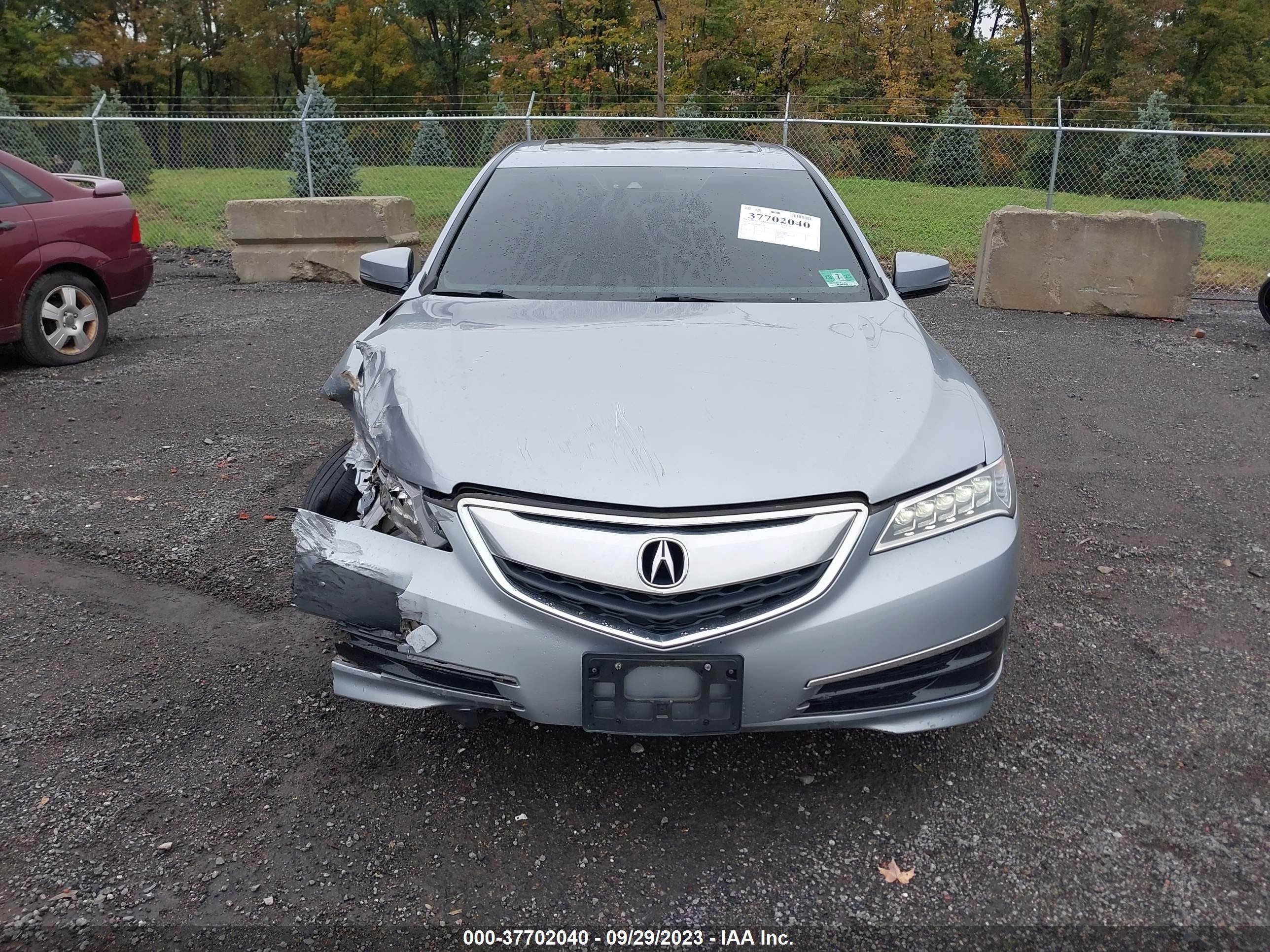 Photo 11 VIN: 19UUB1F50GA011834 - ACURA TLX 