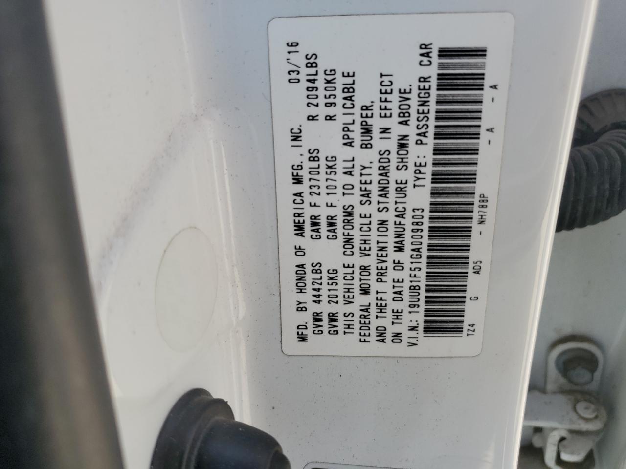 Photo 11 VIN: 19UUB1F51GA009803 - ACURA TLX 