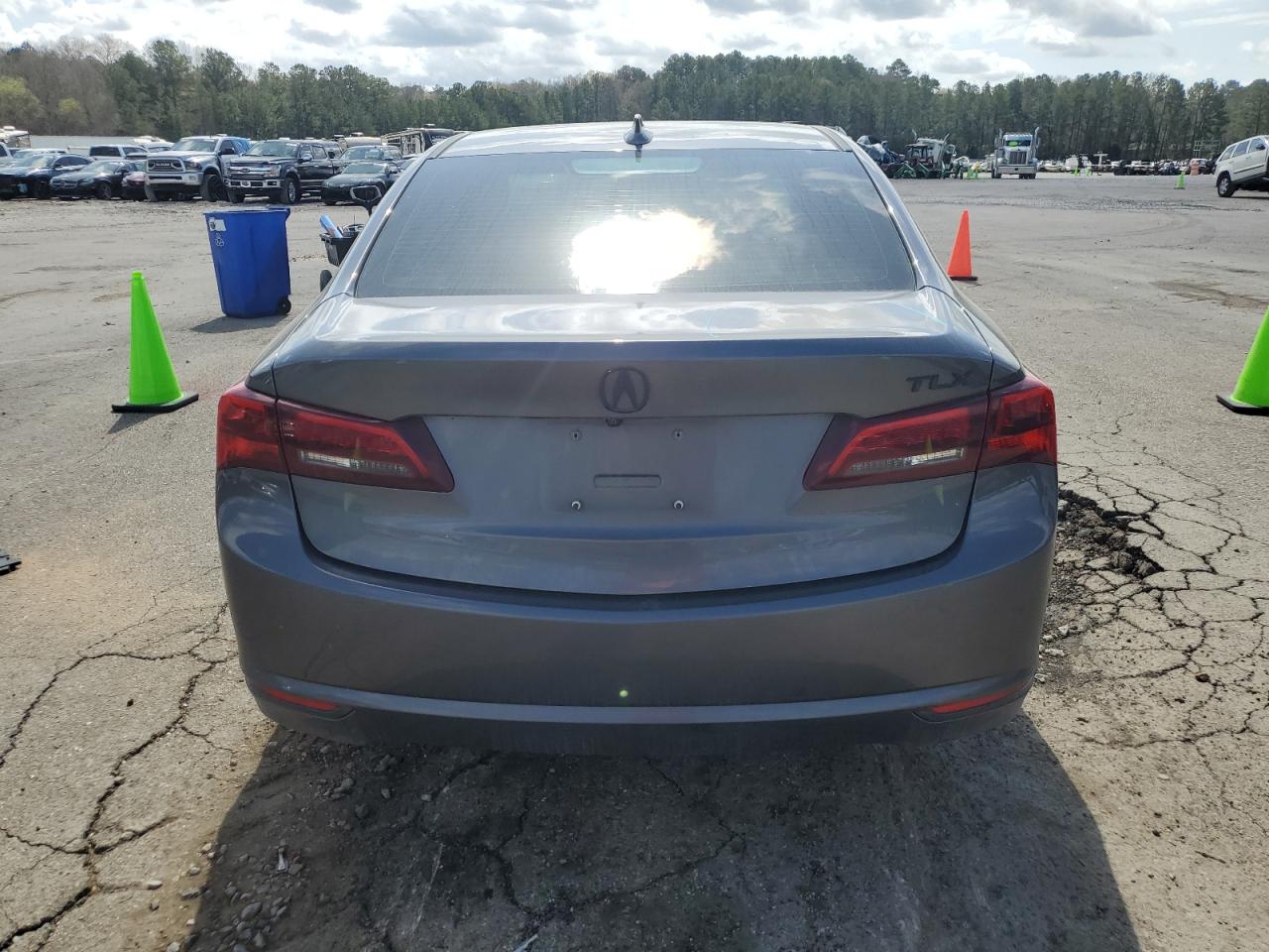 Photo 5 VIN: 19UUB1F51HA005168 - ACURA TLX 