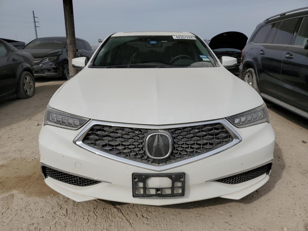 Photo 4 VIN: 19UUB1F51JA009503 - ACURA TLX 