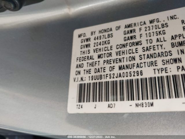 Photo 8 VIN: 19UUB1F52JA005296 - ACURA TLX 