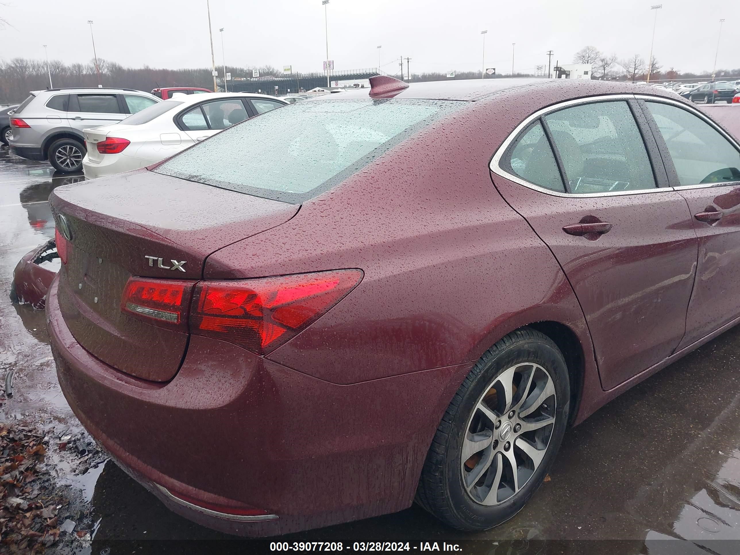 Photo 15 VIN: 19UUB1F54FA001662 - ACURA TLX 