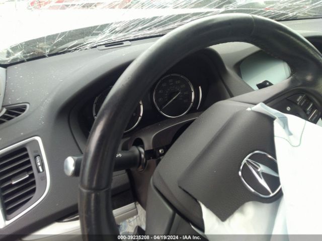 Photo 6 VIN: 19UUB1F54JA010192 - ACURA TLX 