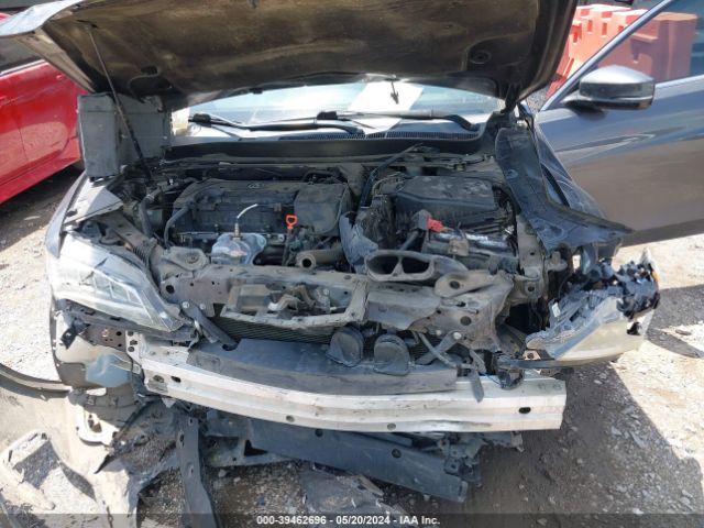 Photo 9 VIN: 19UUB1F55FA008913 - ACURA TLX 