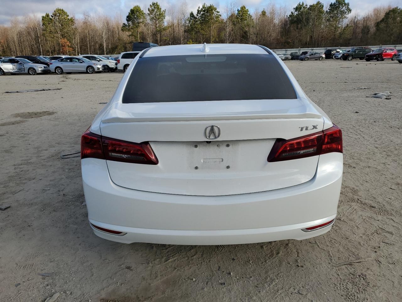 Photo 5 VIN: 19UUB1F57GA011362 - ACURA TLX 