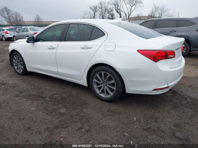 Photo 2 VIN: 19UUB1F57JA000806 - ACURA TLX 