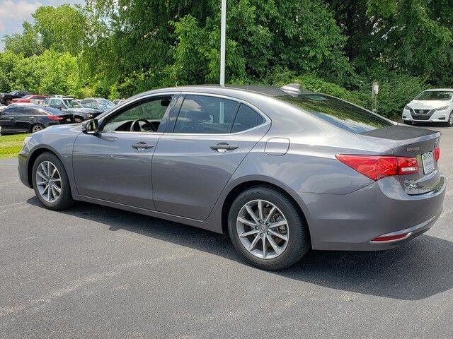 Photo 3 VIN: 19UUB1F57JA005746 - ACURA TLX 