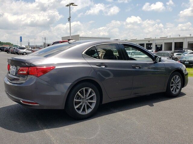 Photo 2 VIN: 19UUB1F57JA005746 - ACURA TLX 