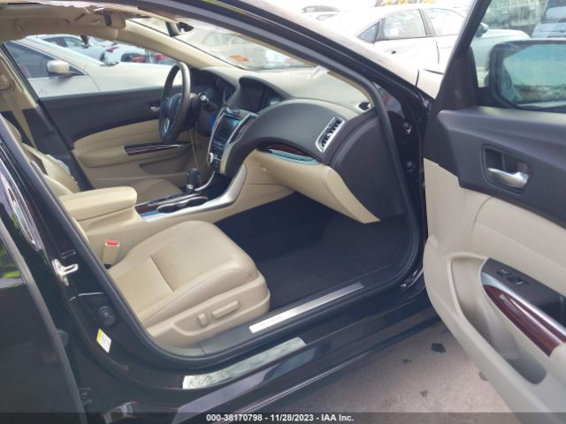 Photo 4 VIN: 19UUB1F58FA008047 - ACURA TLX 