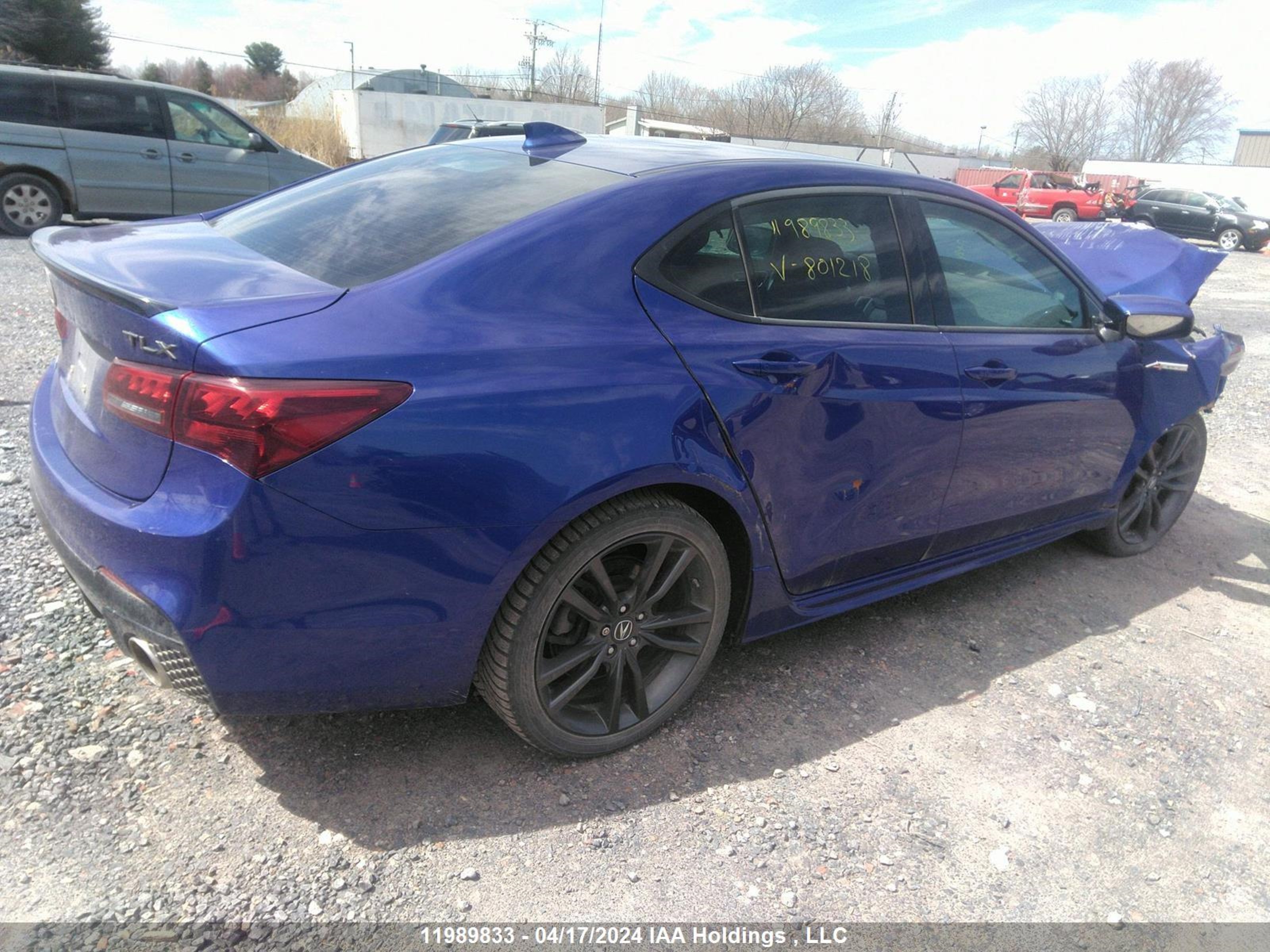 Photo 3 VIN: 19UUB1F66JA801218 - ACURA TLX 