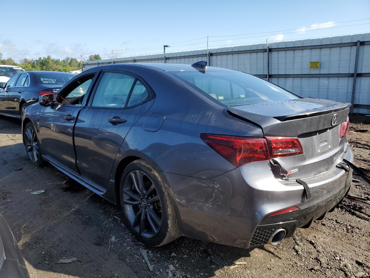 Photo 1 VIN: 19UUB1F66KA003271 - ACURA TLX 