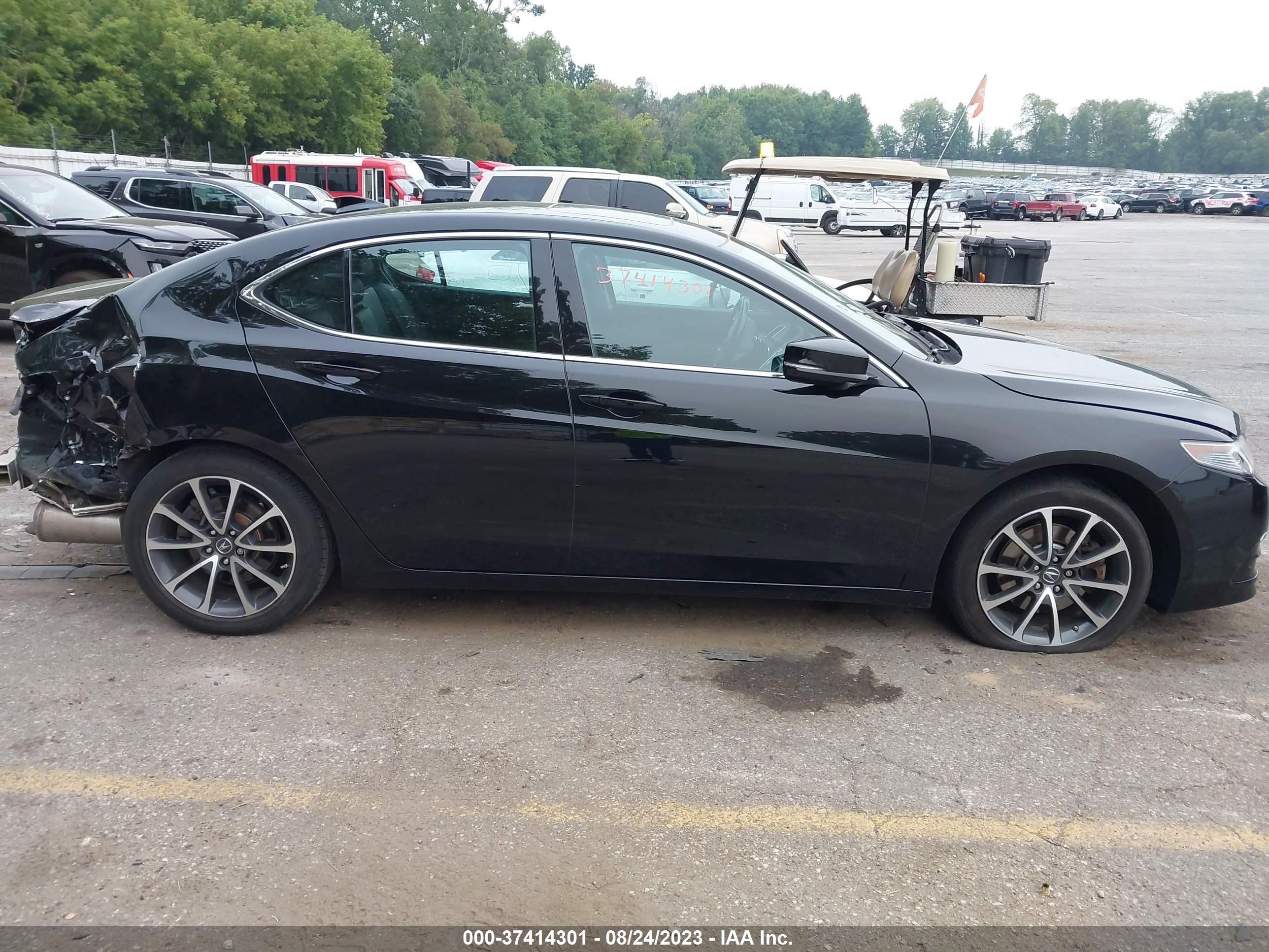 Photo 12 VIN: 19UUB2F30GA004824 - ACURA TLX 