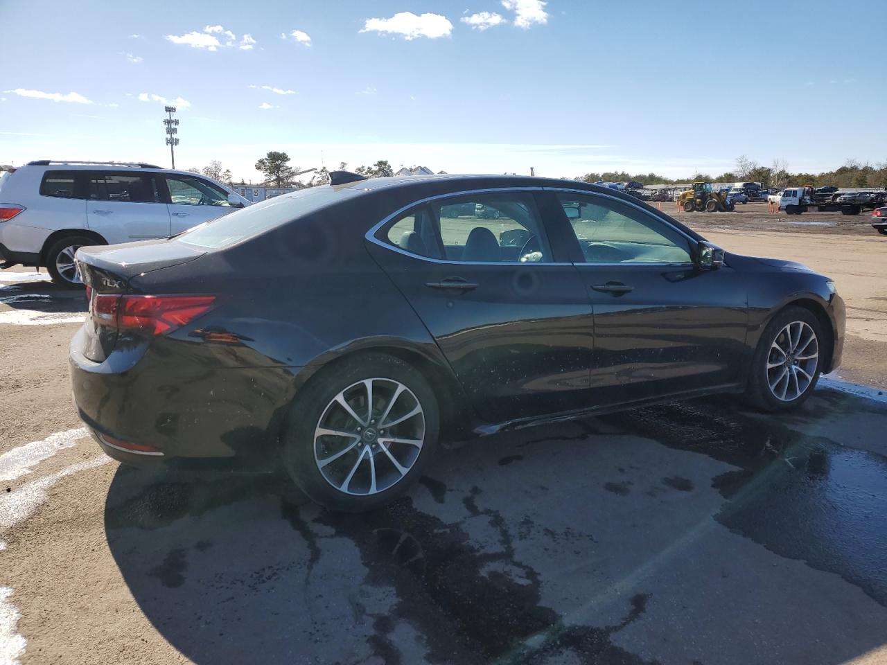 Photo 2 VIN: 19UUB2F31FA022148 - ACURA TLX 