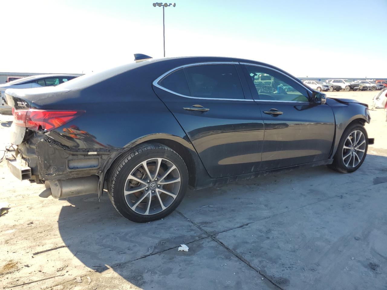 Photo 2 VIN: 19UUB2F32GA000676 - ACURA TLX 