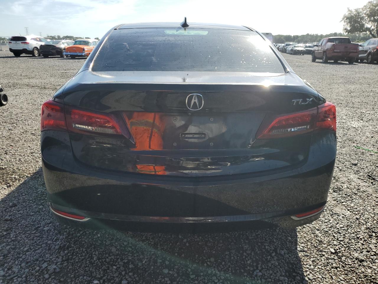 Photo 5 VIN: 19UUB2F34FA018384 - ACURA TLX 