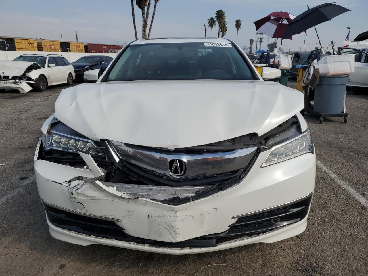 Photo 4 VIN: 19UUB2F36HA002108 - ACURA TLX 