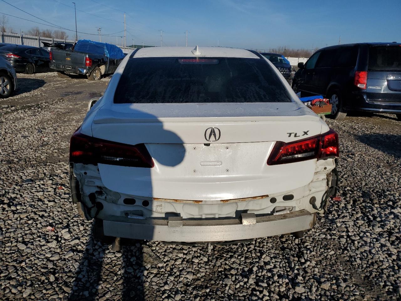 Photo 5 VIN: 19UUB2F51FA003150 - ACURA TLX 