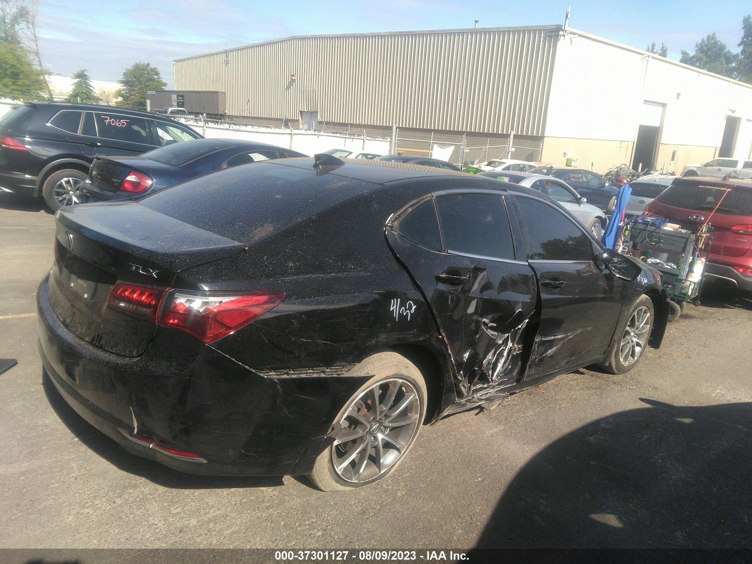 Photo 3 VIN: 19UUB2F53FA012657 - ACURA TLX 