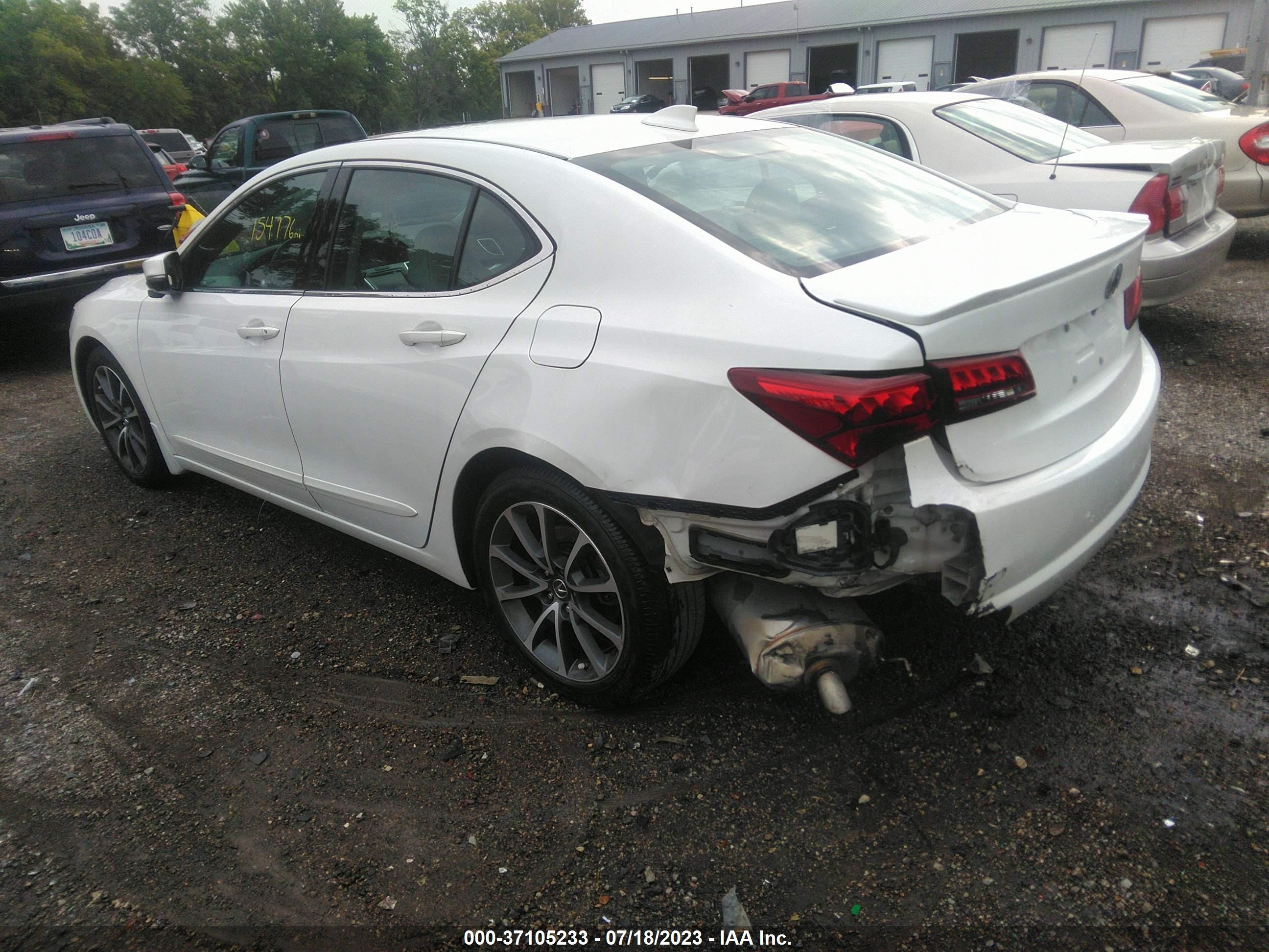 Photo 2 VIN: 19UUB2F57FA004495 - ACURA TLX 