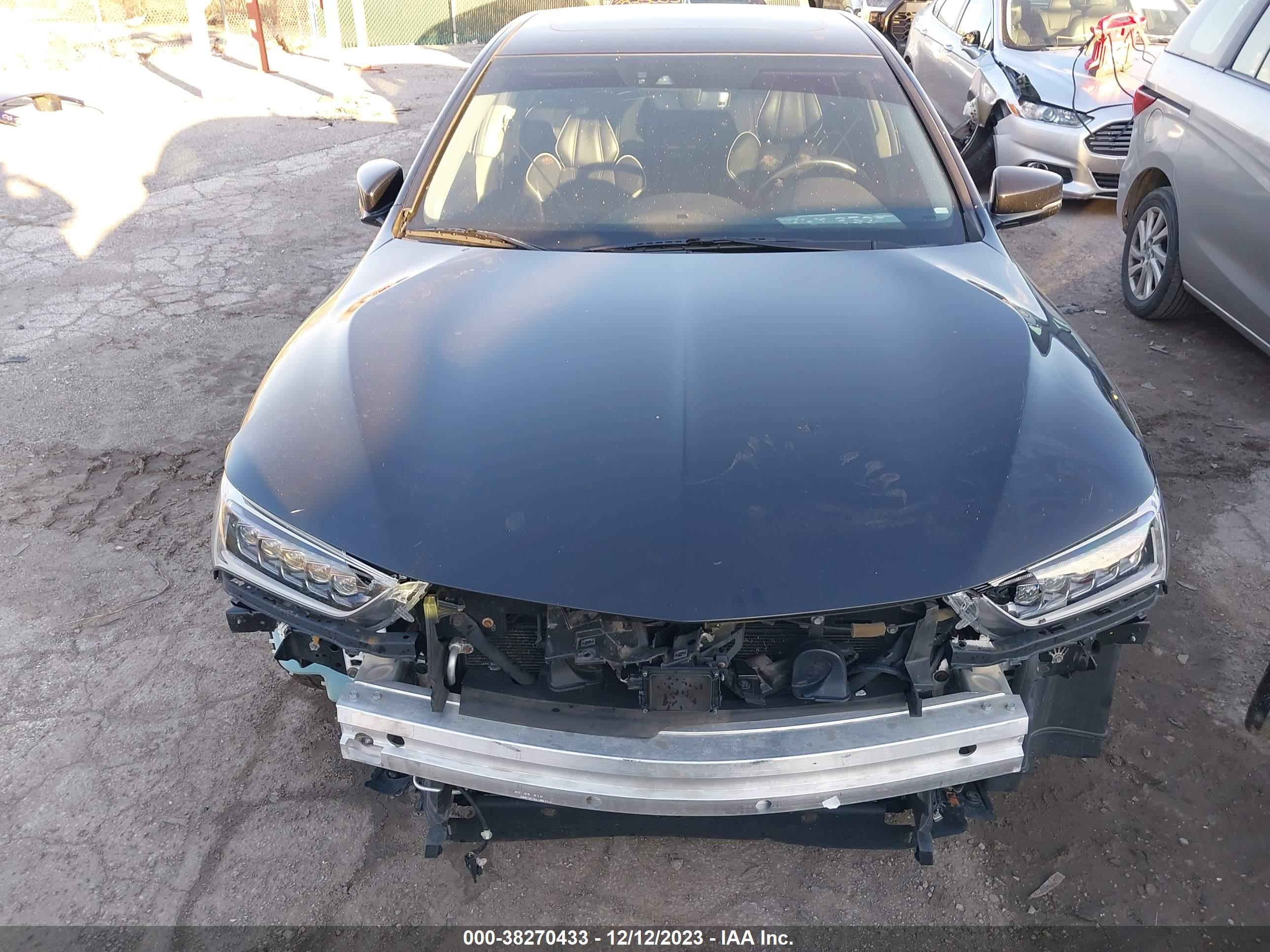 Photo 12 VIN: 19UUB2F57JA007664 - ACURA TLX 