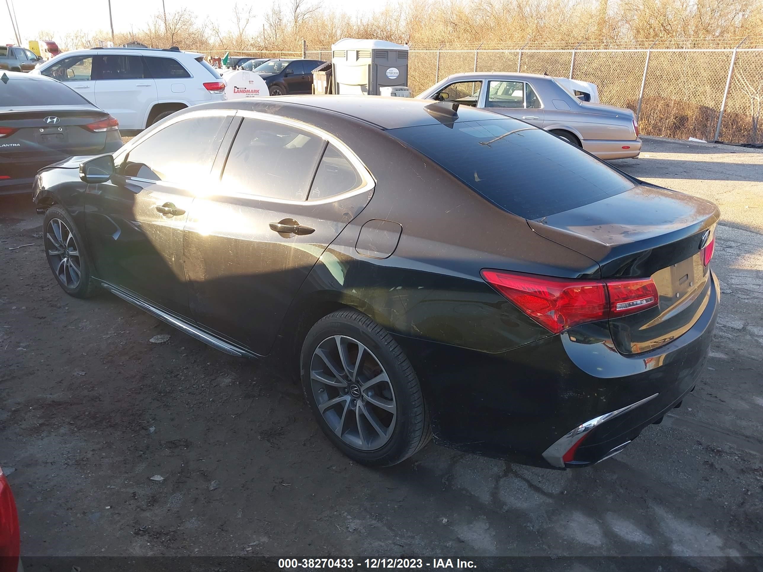 Photo 2 VIN: 19UUB2F57JA007664 - ACURA TLX 