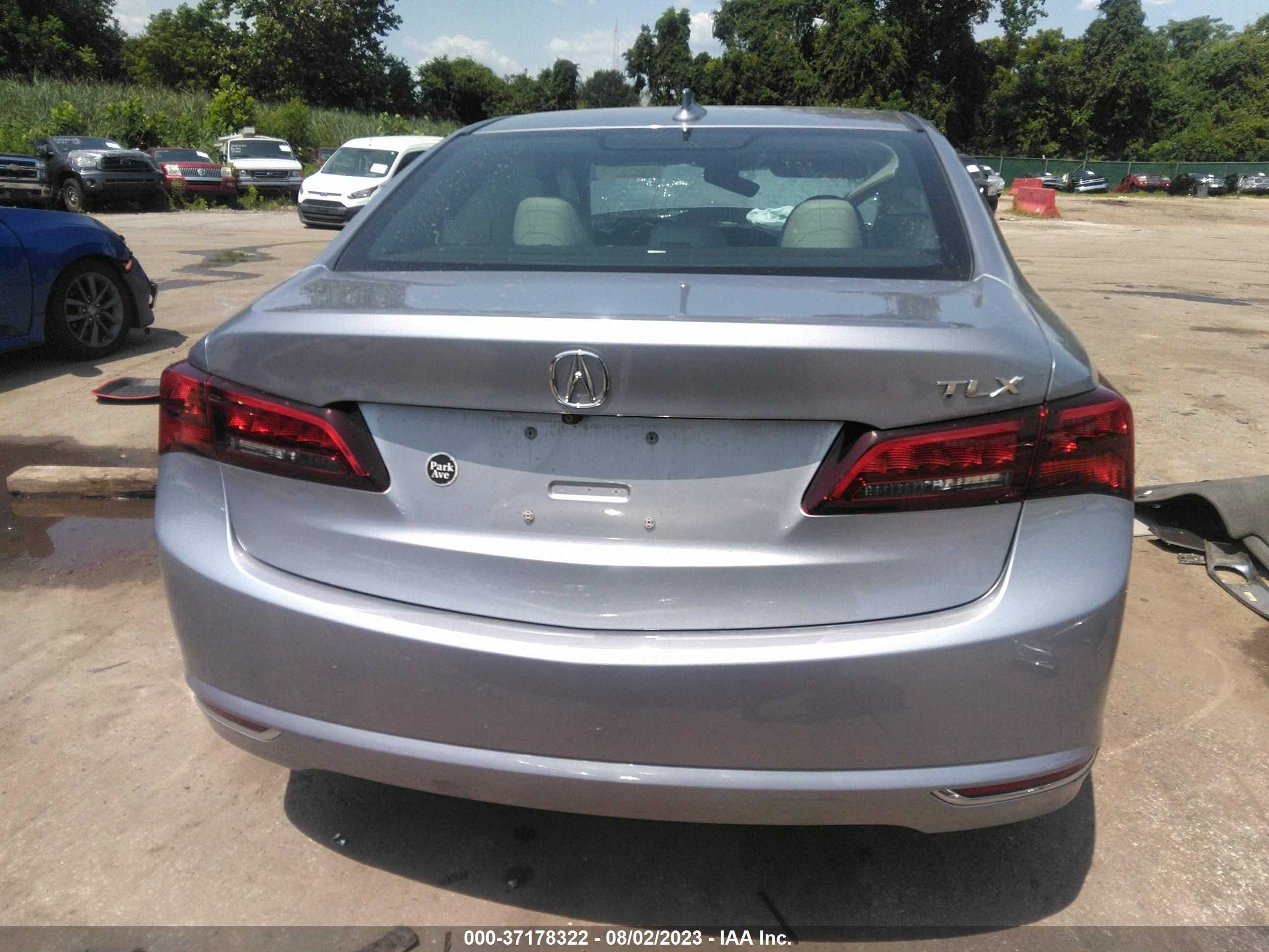 Photo 16 VIN: 19UUB2F58FA011729 - ACURA TLX 