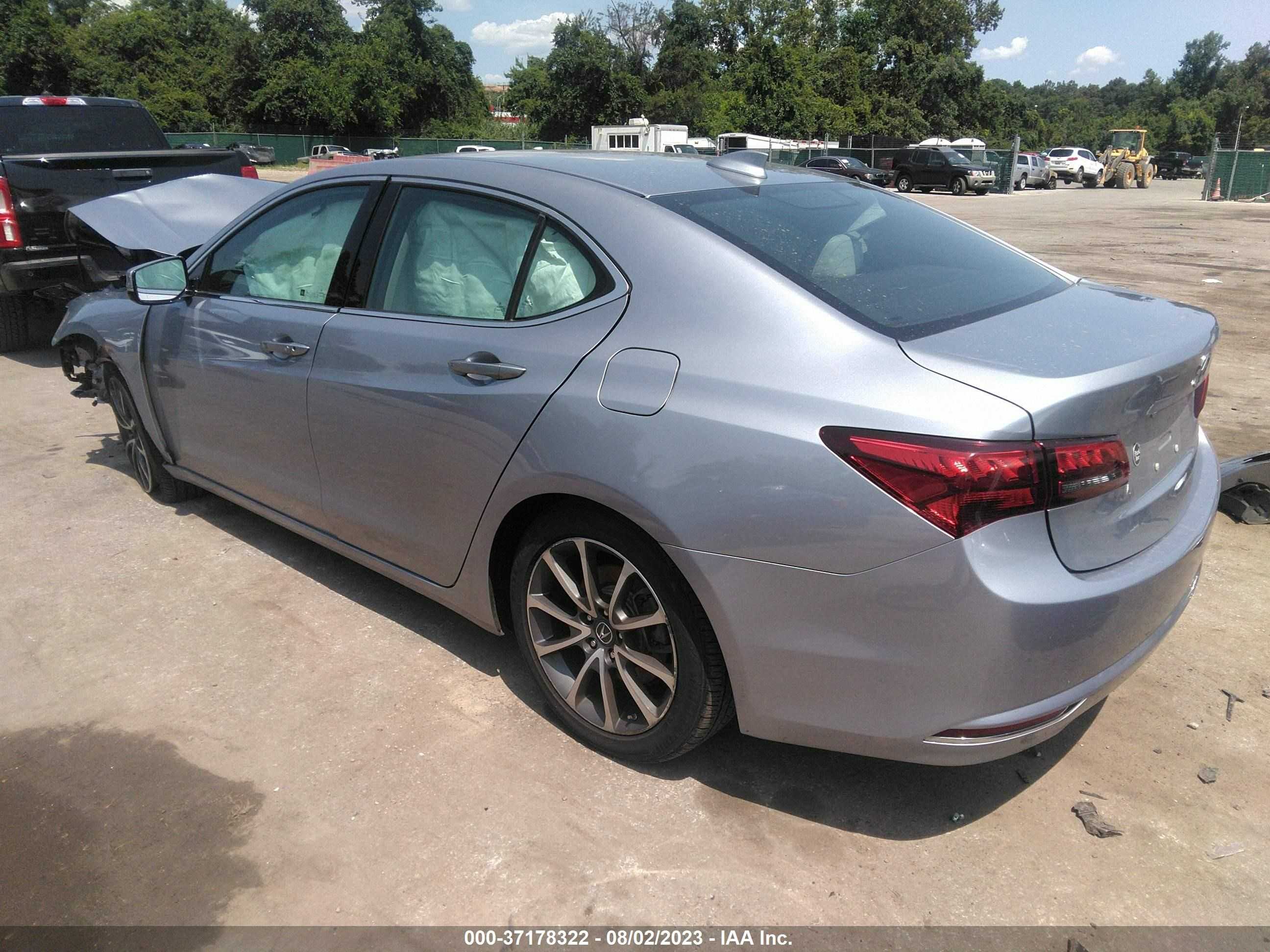 Photo 2 VIN: 19UUB2F58FA011729 - ACURA TLX 