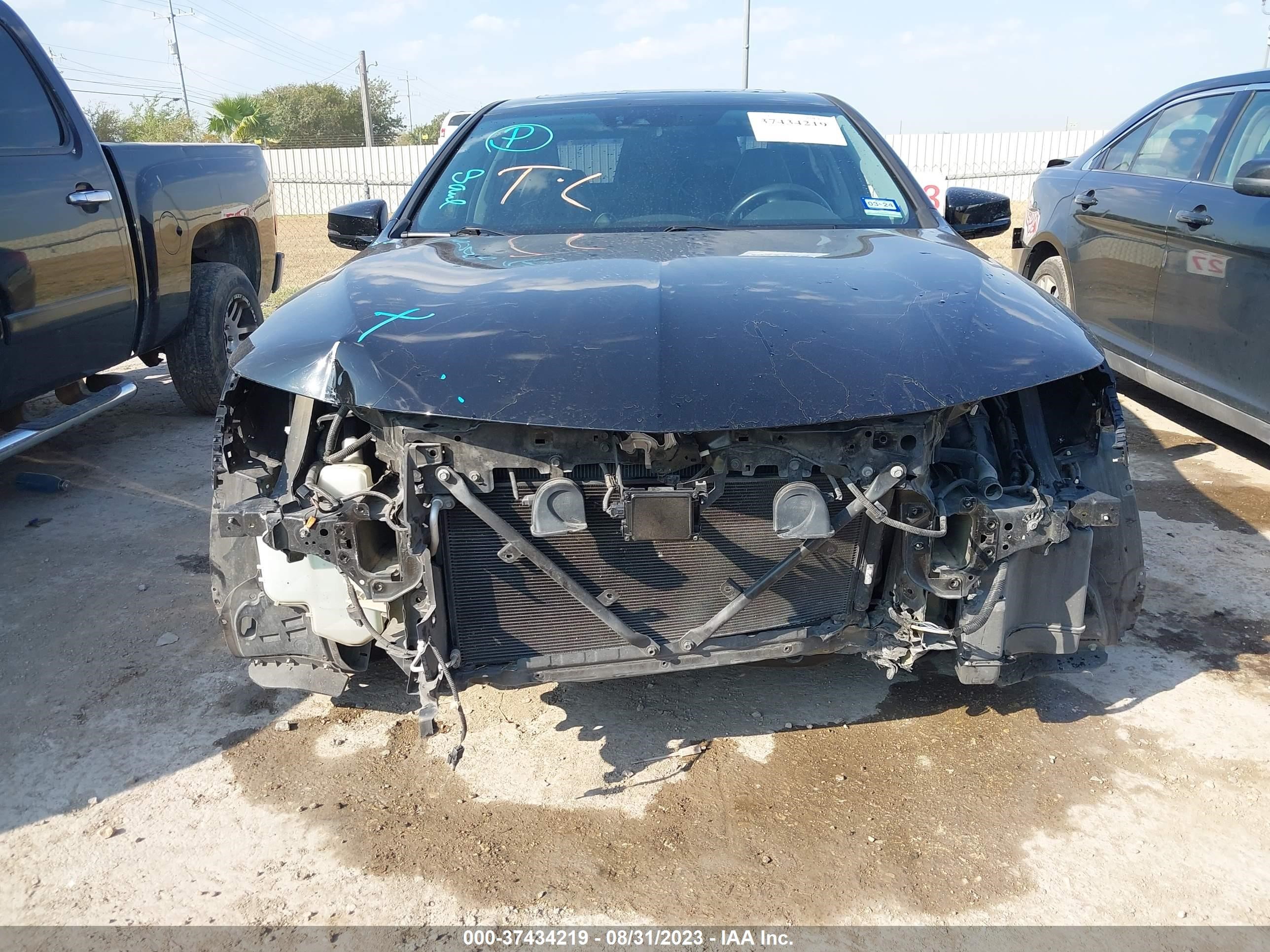 Photo 11 VIN: 19UUB2F59JA007486 - ACURA TLX 