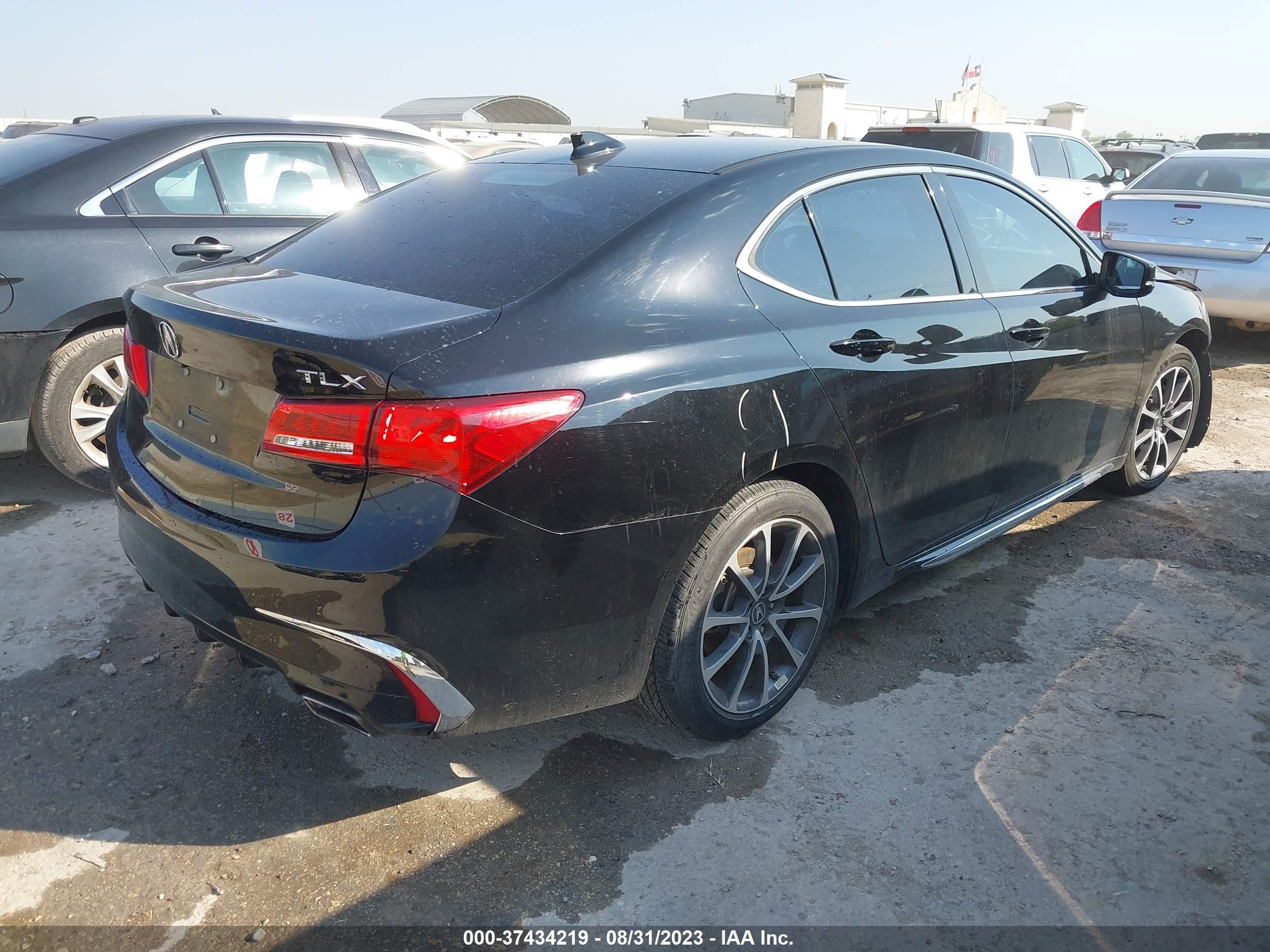 Photo 3 VIN: 19UUB2F59JA007486 - ACURA TLX 