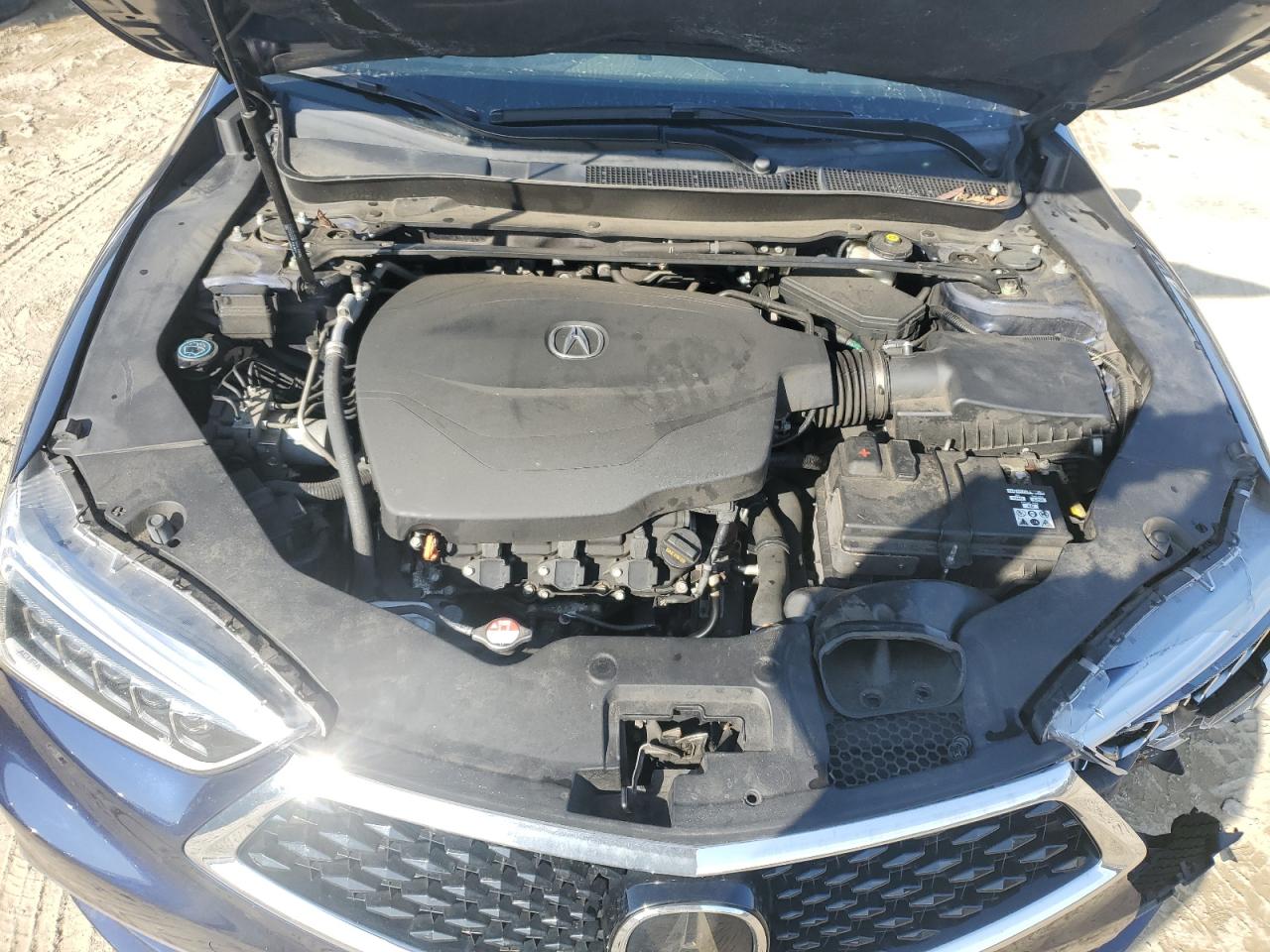 Photo 10 VIN: 19UUB2F59JA009254 - ACURA TLX 