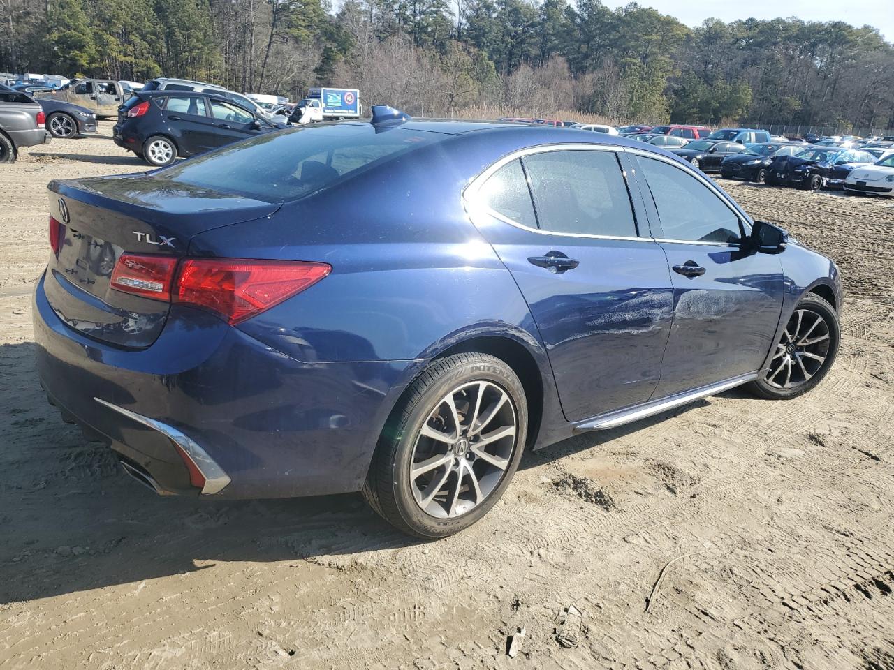 Photo 2 VIN: 19UUB2F59JA009254 - ACURA TLX 