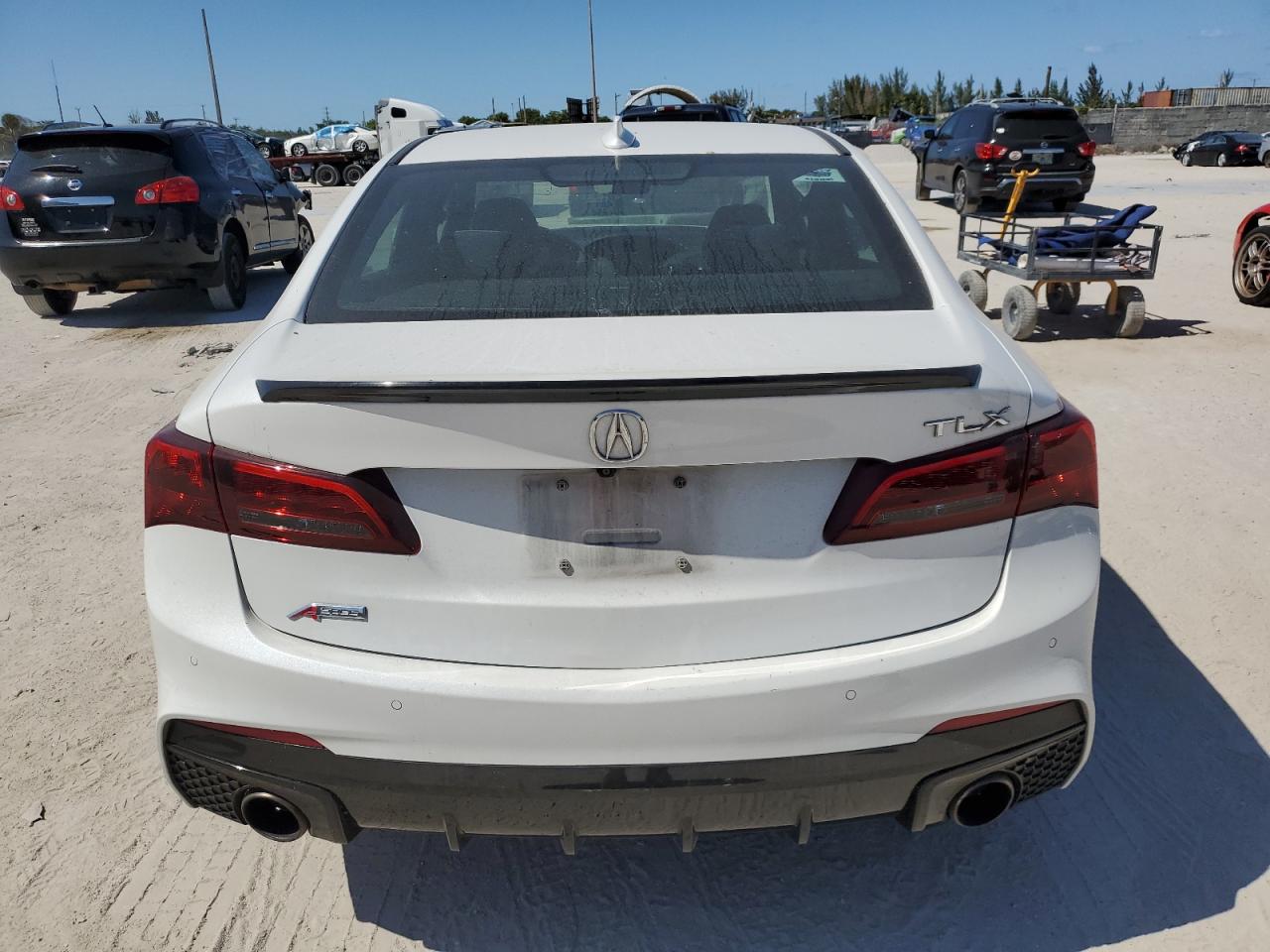 Photo 5 VIN: 19UUB2F62KA009056 - ACURA TLX 