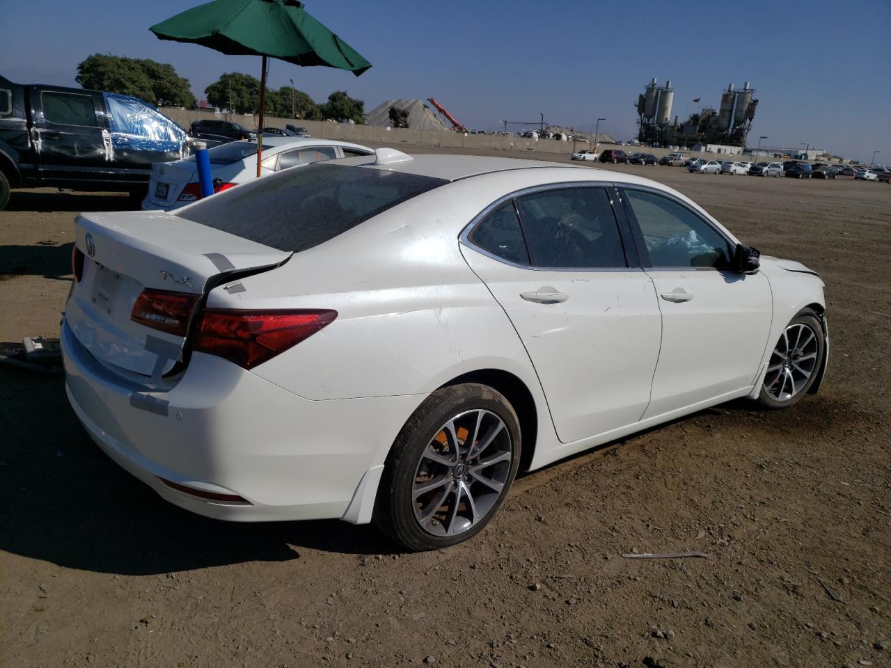 Photo 2 VIN: 19UUB2F75FA006845 - ACURA TLX 