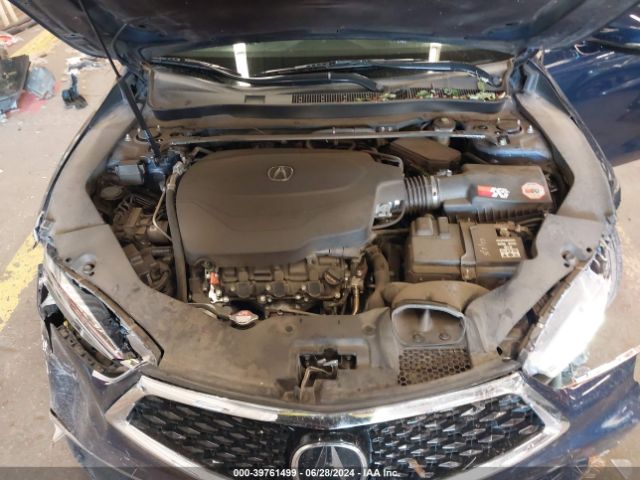 Photo 9 VIN: 19UUB2F76JA000402 - ACURA TLX 