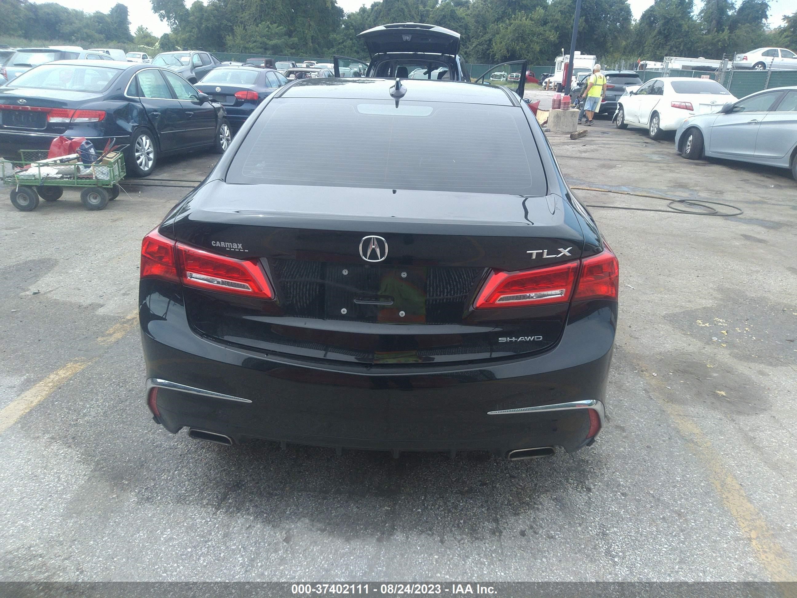 Photo 15 VIN: 19UUB3F45KA002347 - ACURA TLX 