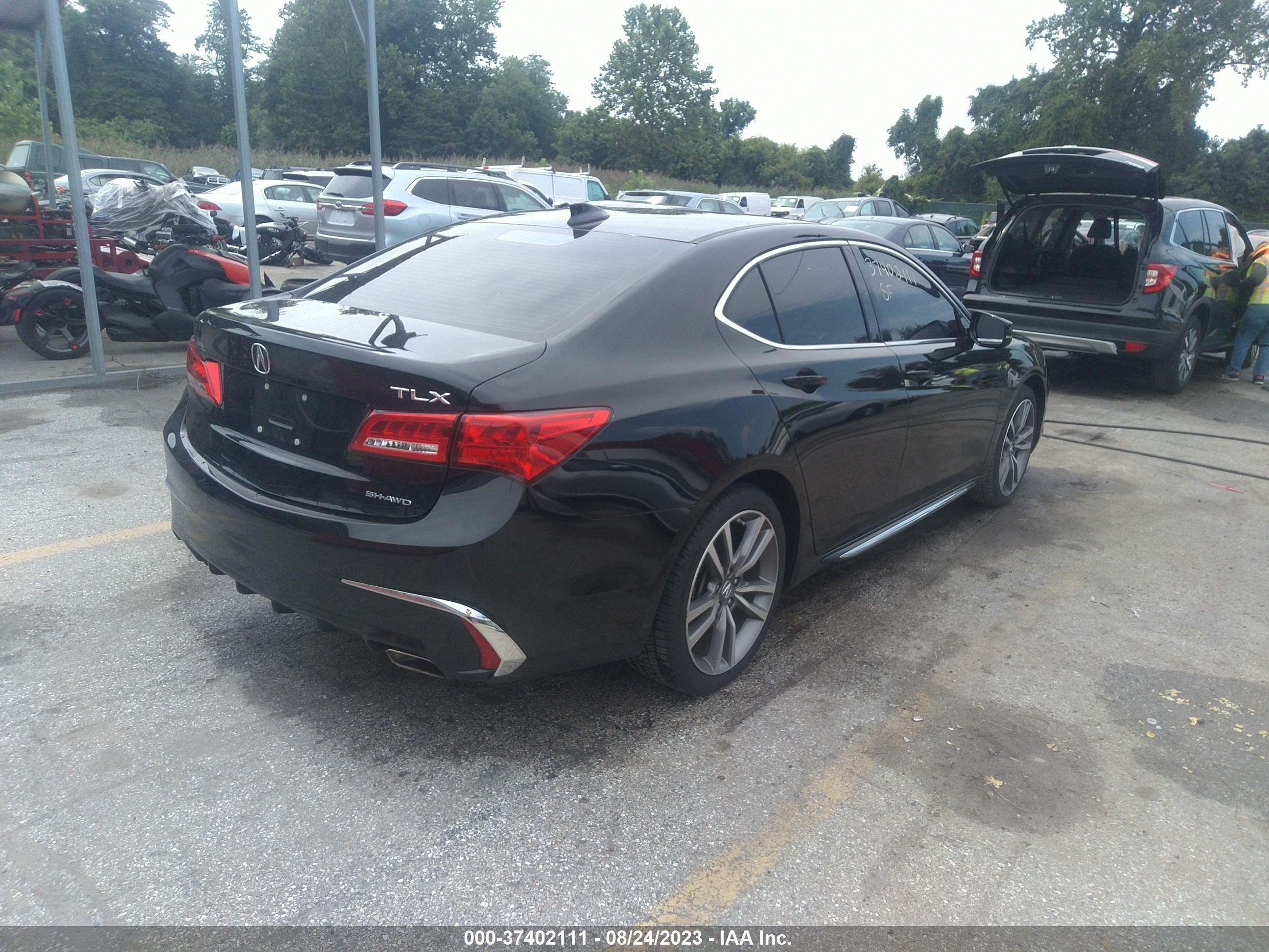 Photo 3 VIN: 19UUB3F45KA002347 - ACURA TLX 