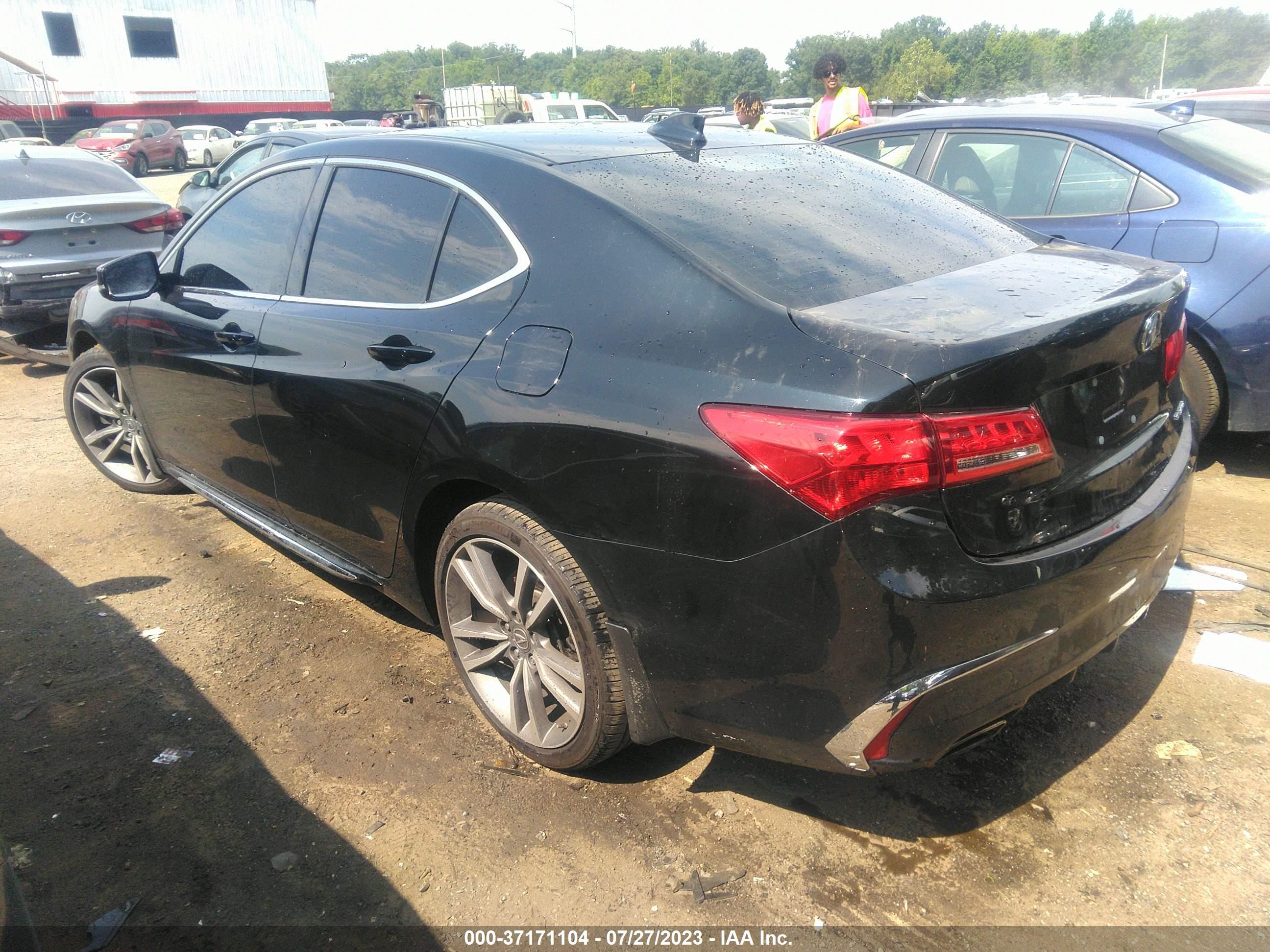 Photo 2 VIN: 19UUB3F47LA002741 - ACURA TLX 