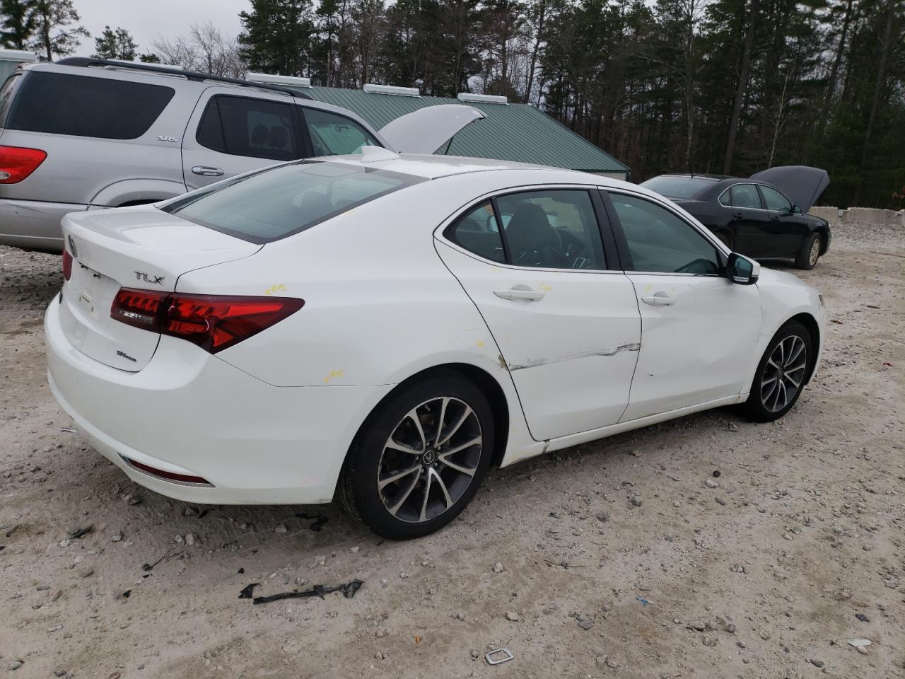 Photo 2 VIN: 19UUB3F55FA005599 - ACURA TLX 