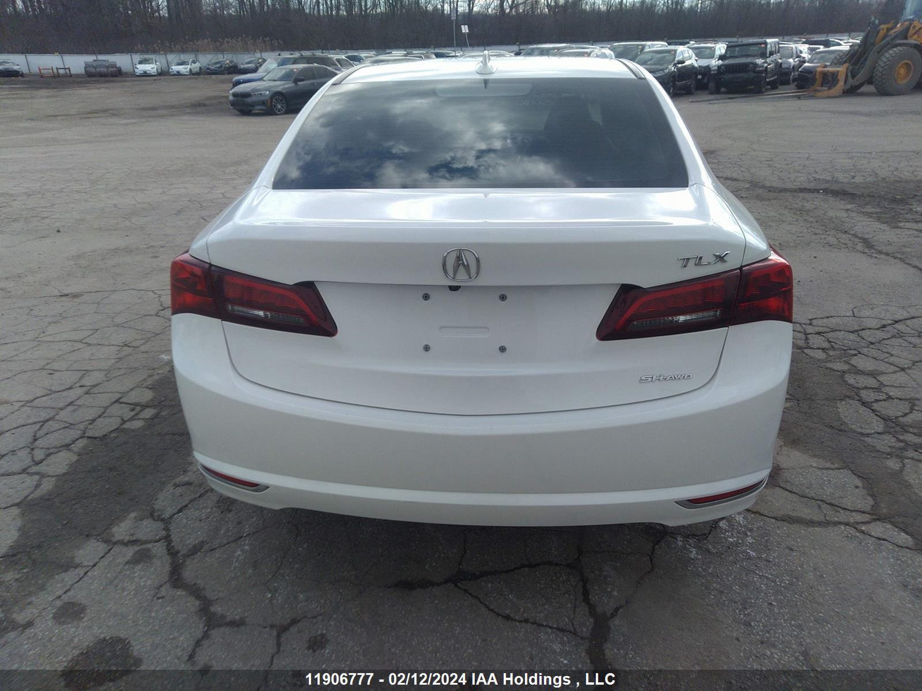 Photo 15 VIN: 19UUB3F55HA800736 - ACURA TLX 