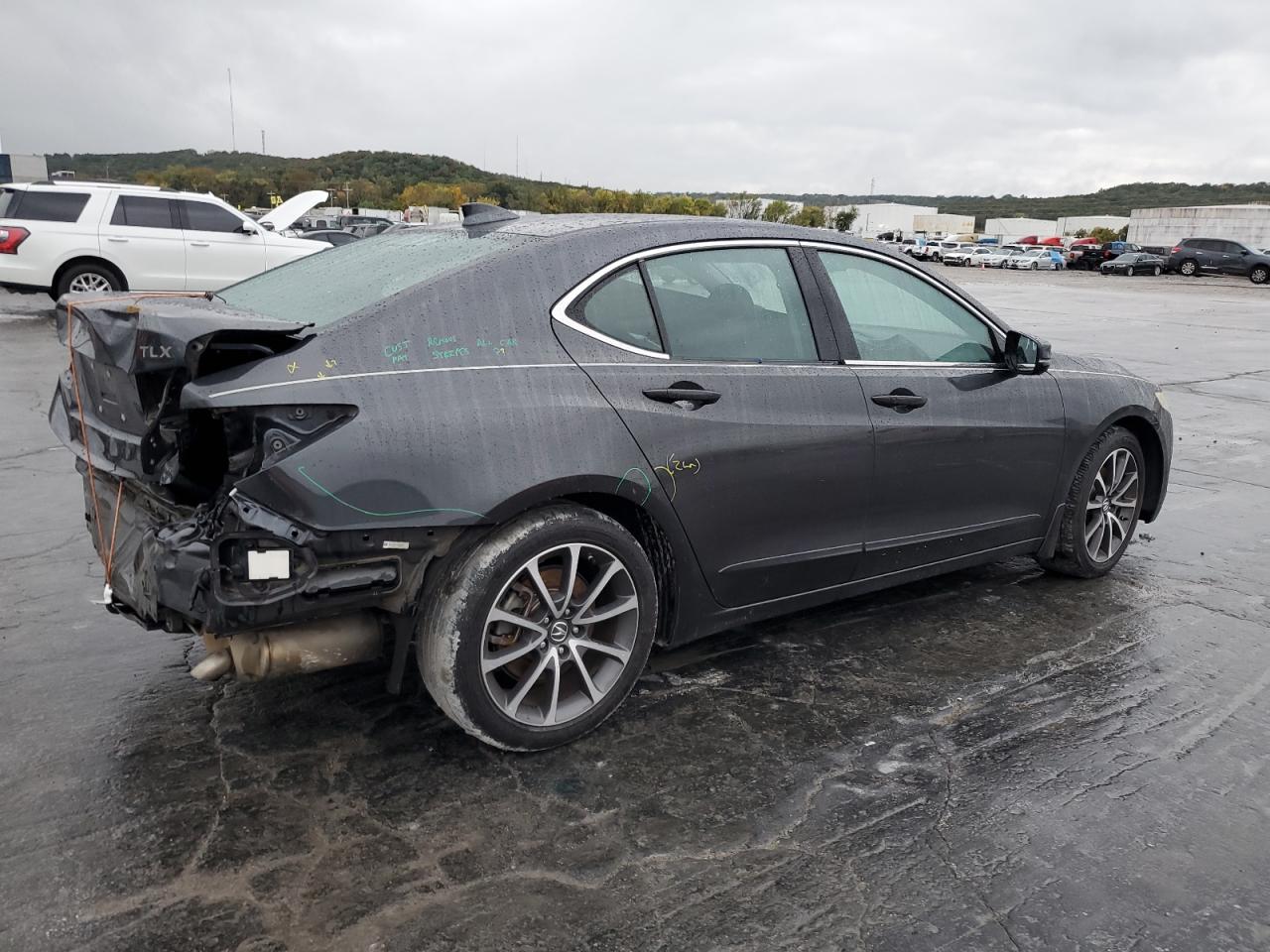 Photo 2 VIN: 19UUB3F56FA003490 - ACURA TLX 