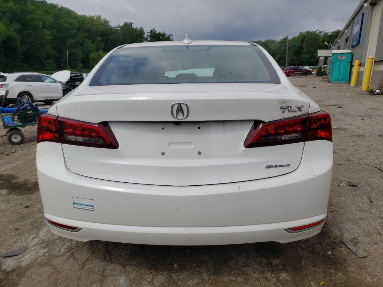 Photo 5 VIN: 19UUB3F56GA002857 - ACURA TLX 