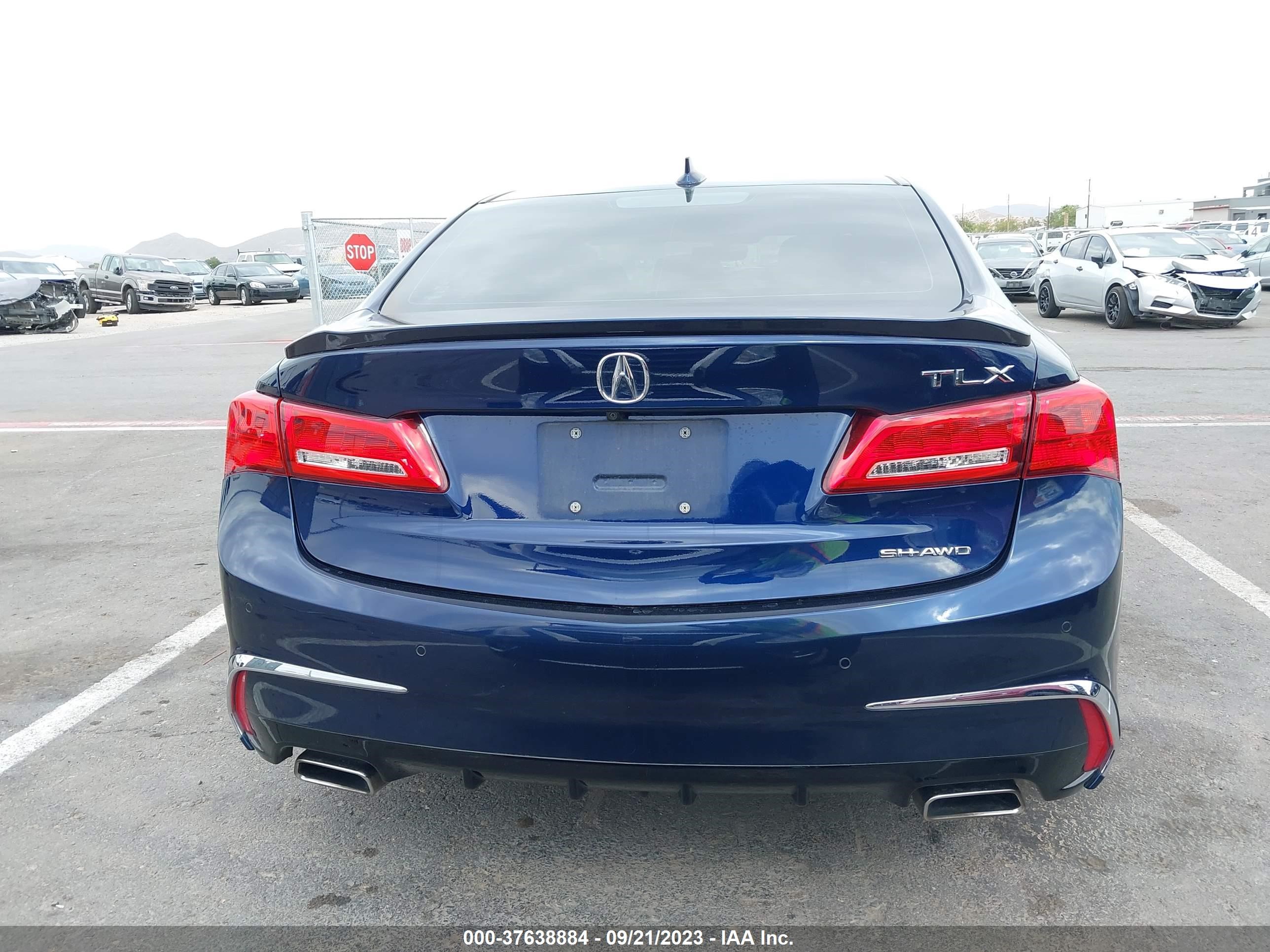 Photo 15 VIN: 19UUB3F58JA002706 - ACURA TLX 