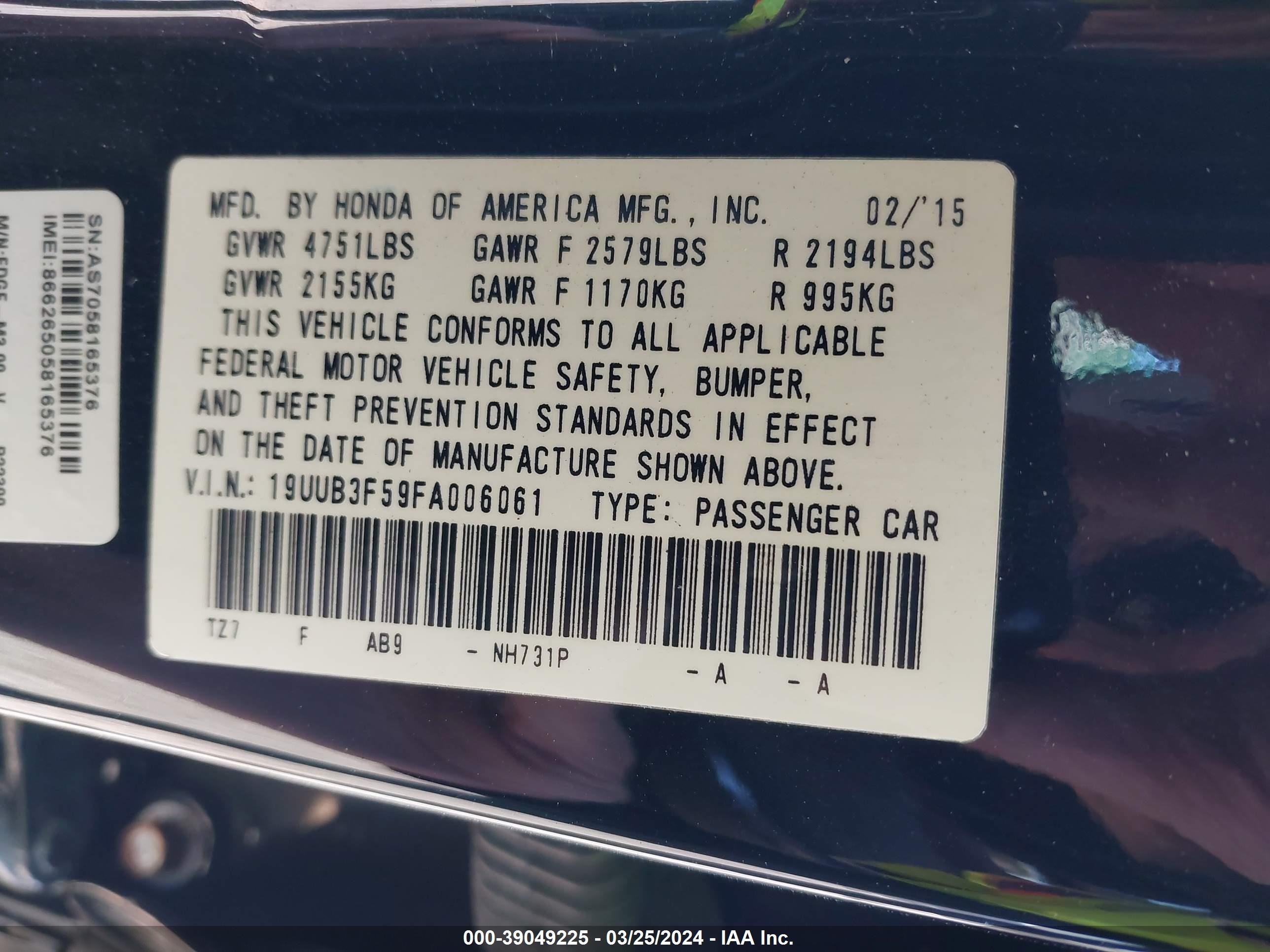 Photo 8 VIN: 19UUB3F59FA006061 - ACURA TLX 