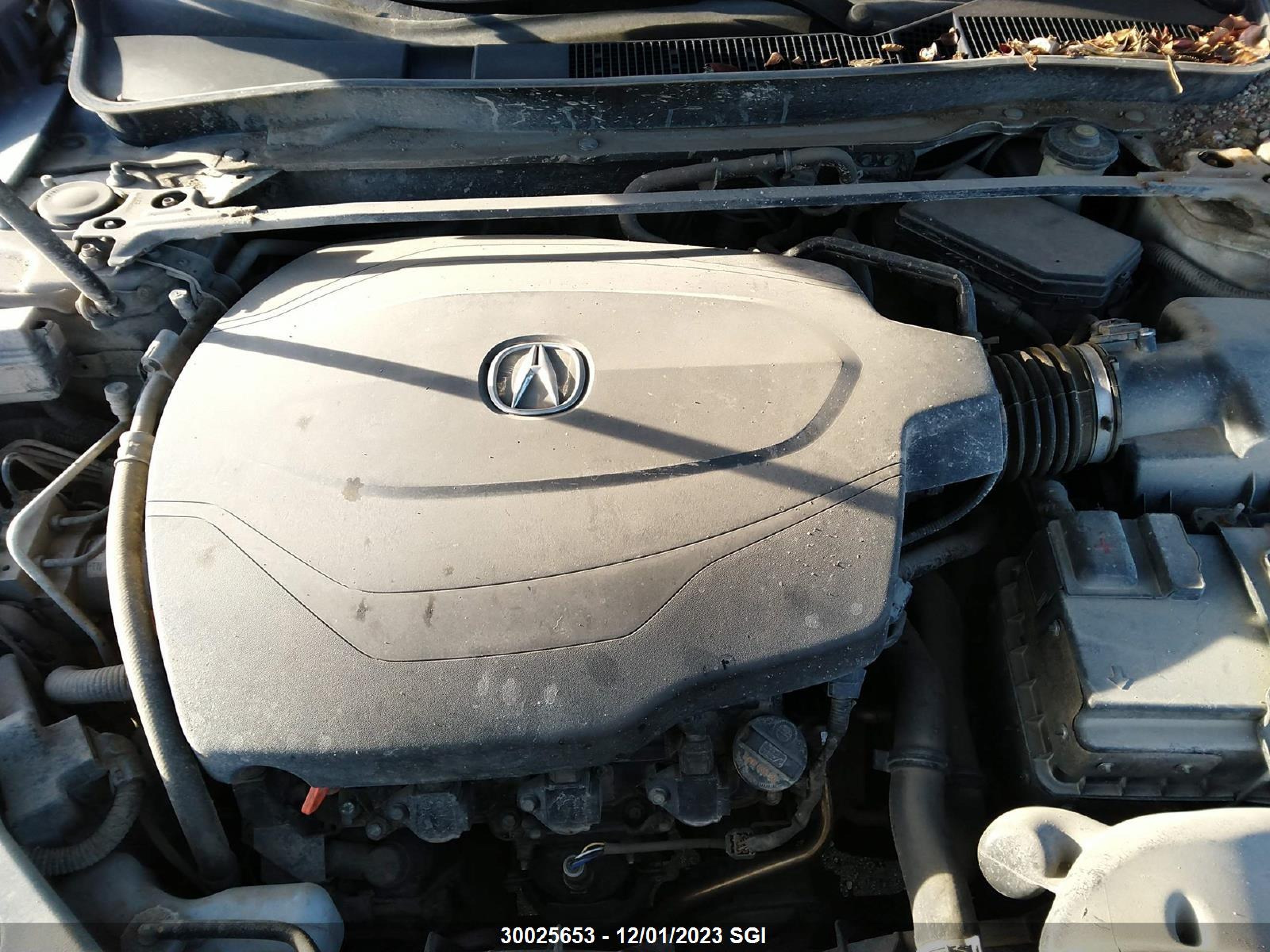 Photo 9 VIN: 19UUB3F59GA800429 - ACURA TLX 